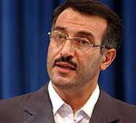 احمدی‌نژاد جرات ورود به انتخابات را ندارد